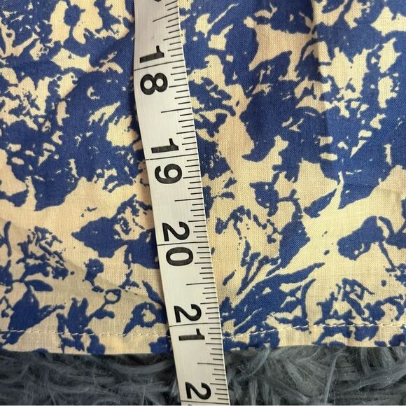 &Merci Blue Cream Floral Top Ruffle Sleeve Size S - Picture 6 of 7